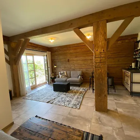 Mitterattweng-florian Und Monika Clodi