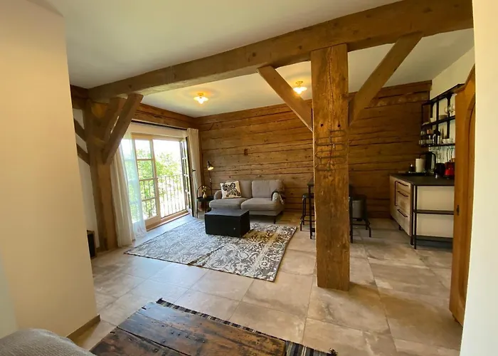 Mitterattweng-florian Und Monika Clodi