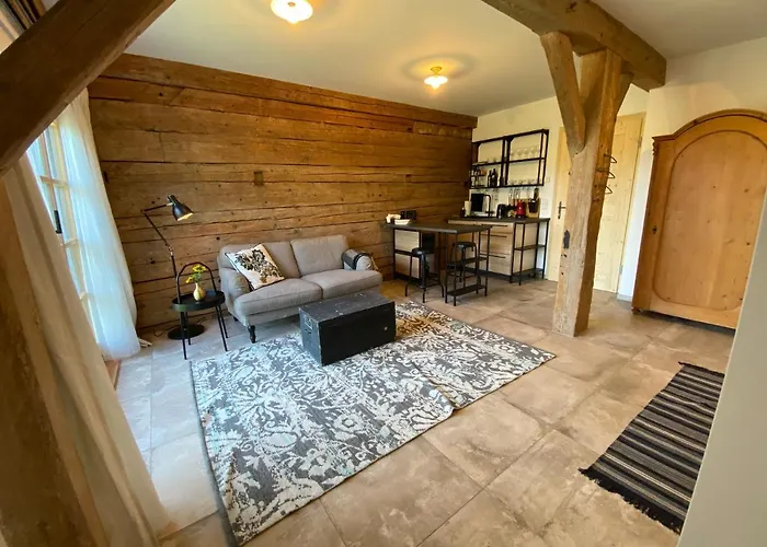 Mitterattweng-florian Und Monika Clodi *