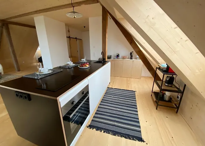 Mitterattweng-florian Und Monika Clodi *